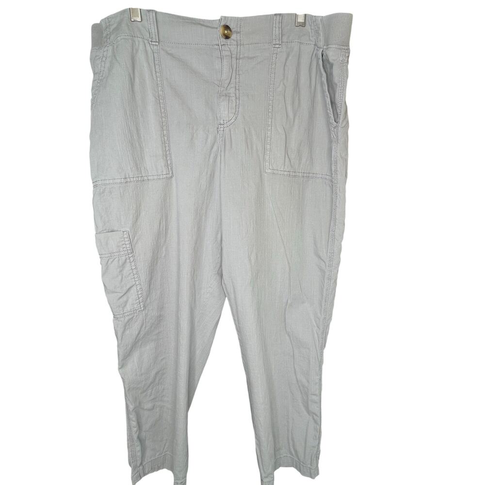 Sonoma stretchy cargo pants in gray, size 16, EUC